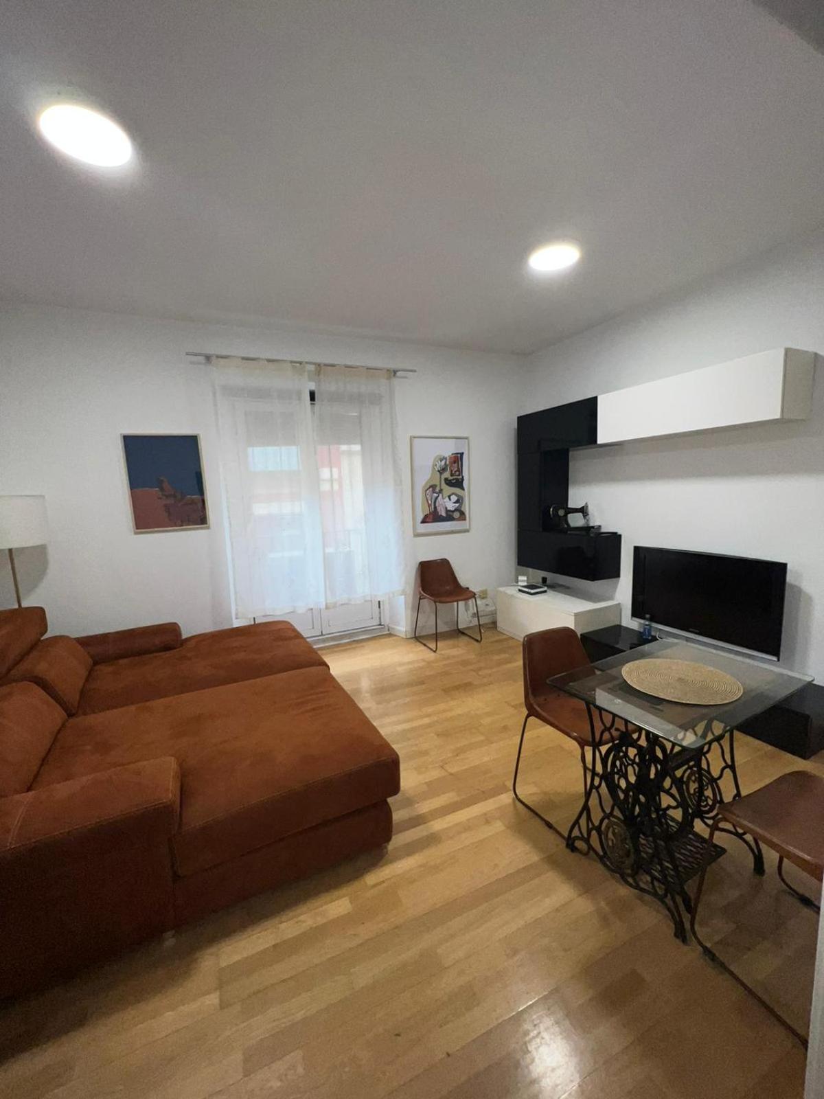 Comfortable Flat In Paseo Del Prado Atocha-Almd8 Madri Exterior foto